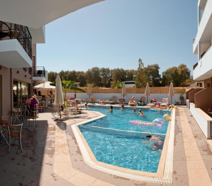 Stella-Katrin Otel Platanes  Dış mekan fotoğraf