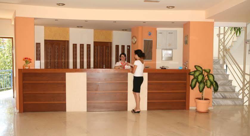 Stella-Katrin Otel Platanes  Dış mekan fotoğraf